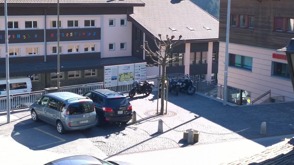 Helvetia Panzió Troistorrents Kültér fotó